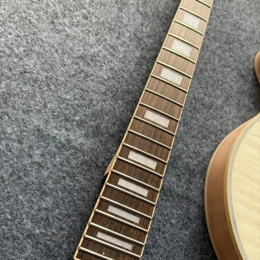 Handmade Customizable Assembly Electric Guitar 6 String No Accessories for Professional Players