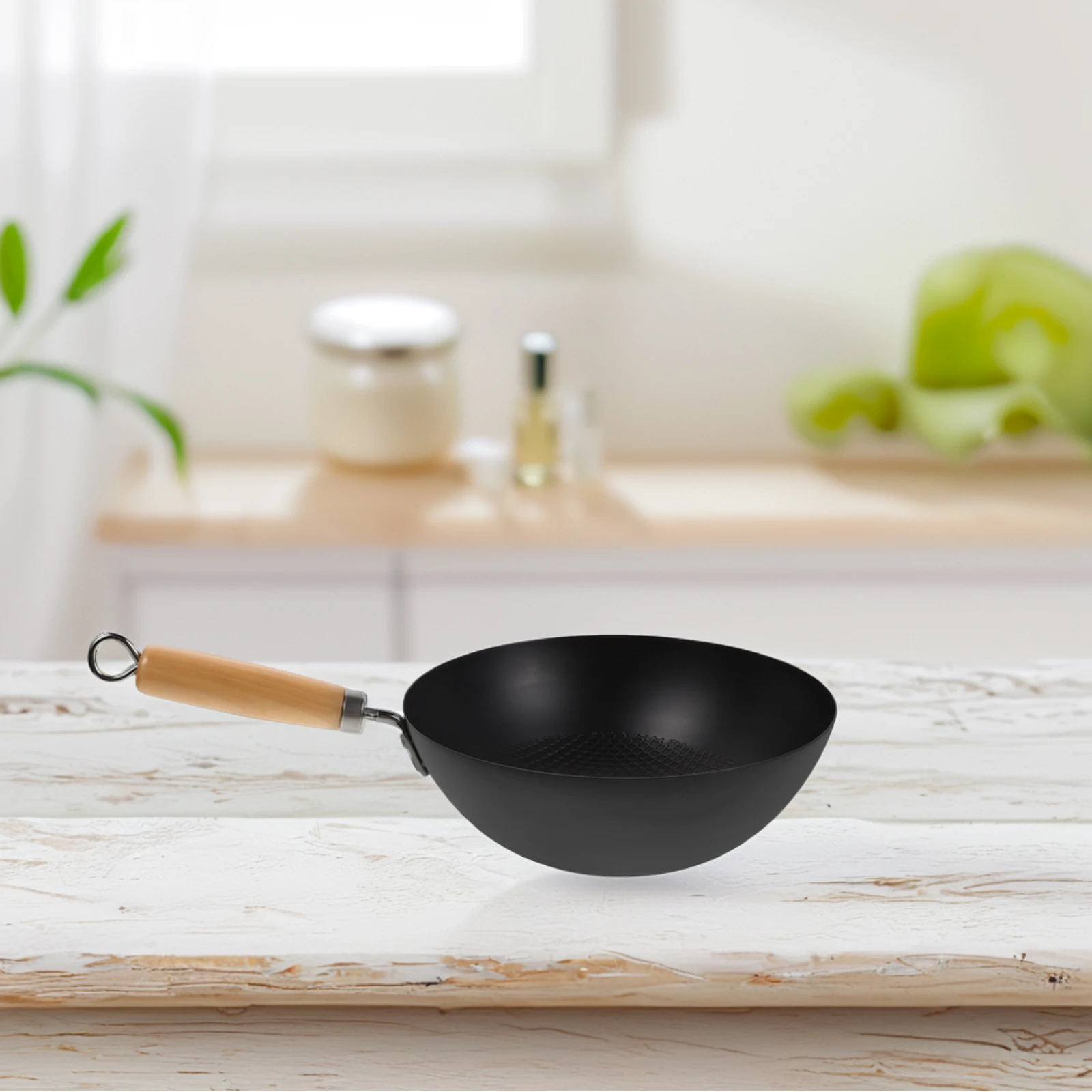 

Small Iron Wok Mini Frying Pan Round Cookware Ergonomic Handle Gas Stove Kitchen Everyday Use Cooking Pot Wrought Stir Pans