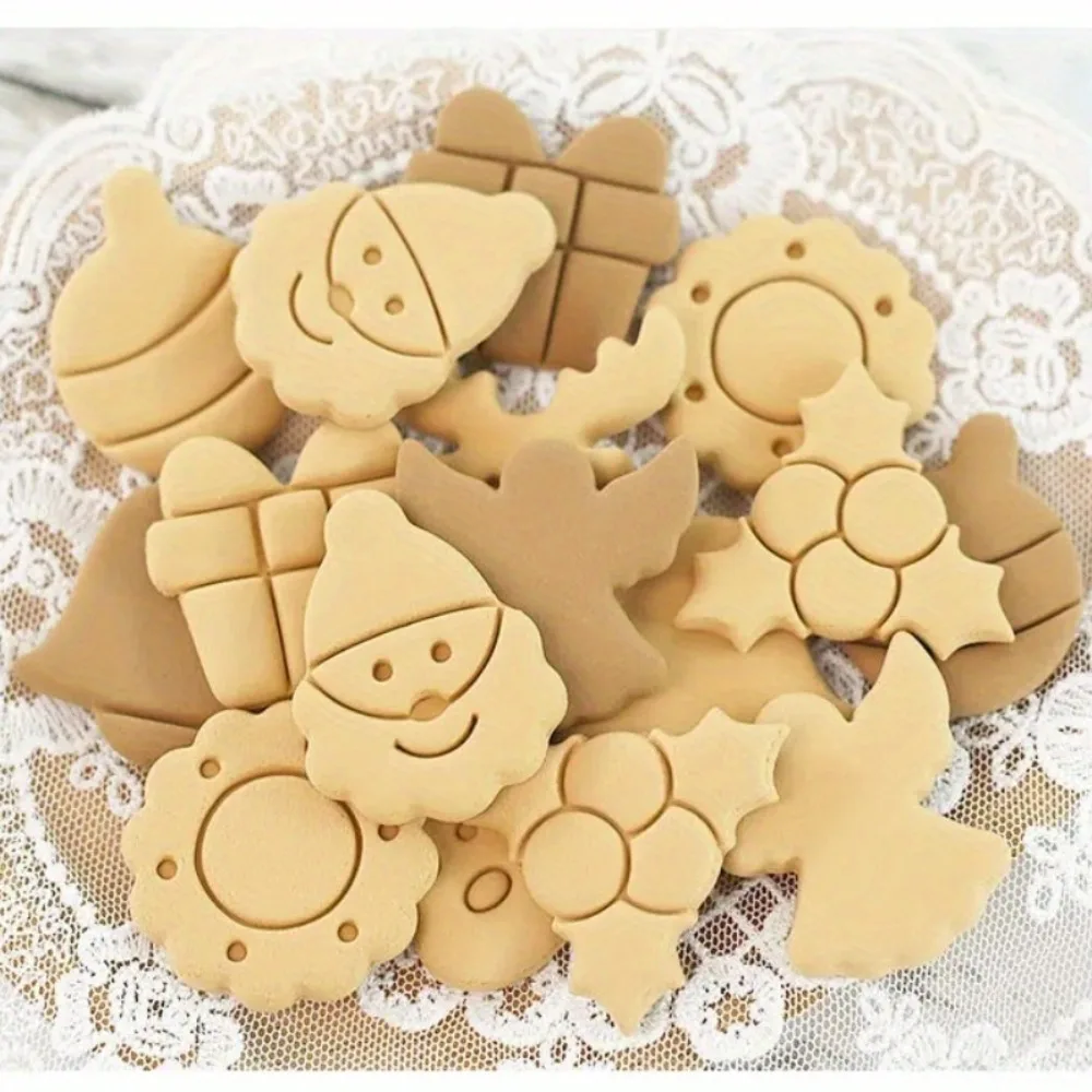 8Pcs Cute Bear Santa/reindeer Easter Bunny Chick Dinosaur Cutter Biscuit Baking Mold Halloween Animals Baking Cookie Tool Party - view 2