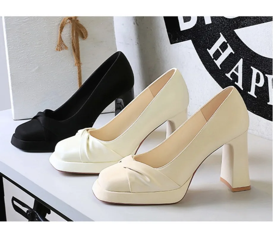 

Women's luxury high-heeled shoes, with thick heels fashion women's casual high-heeled shoes fashionable square heels