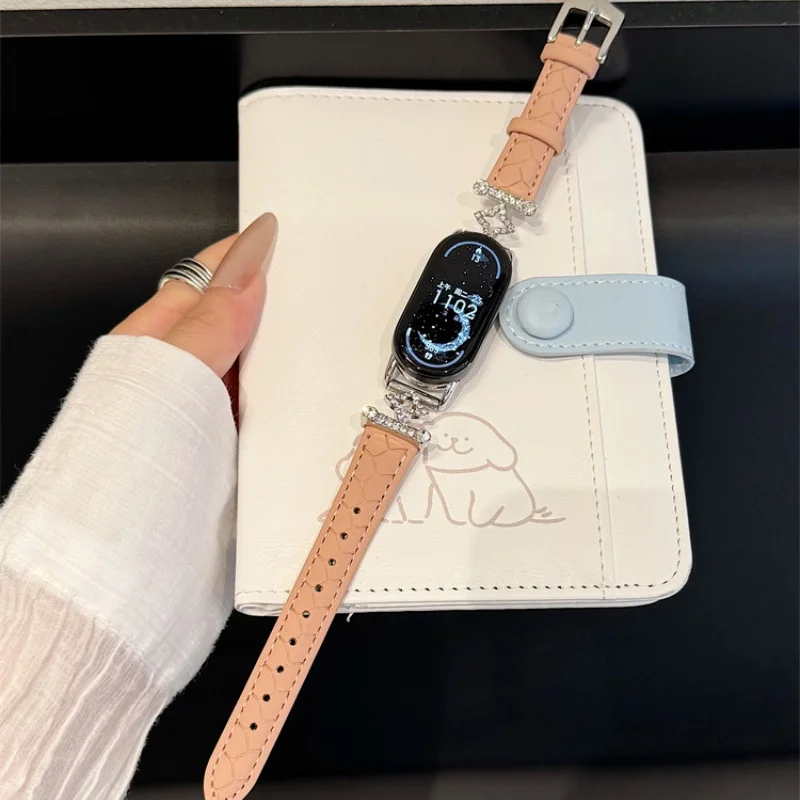

Lingge S-shaped leather strap is suitable for Xiaomi Band 8Pro/9Pro，For Mi band 3/4/5/6/7，8/8NFC/9/9NFC/10/10NFC，For Redmi Watch