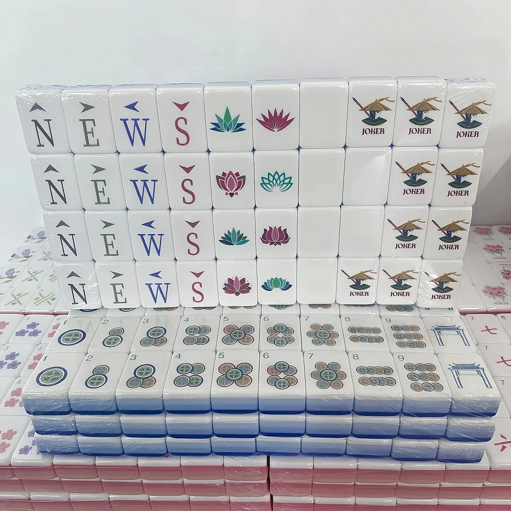 2026 New 4-Layer Luxury Acrylic Carved American Mahjong Set, Cobalt Blue Waterproof Acrylic Tiles, Portable Family Party Game