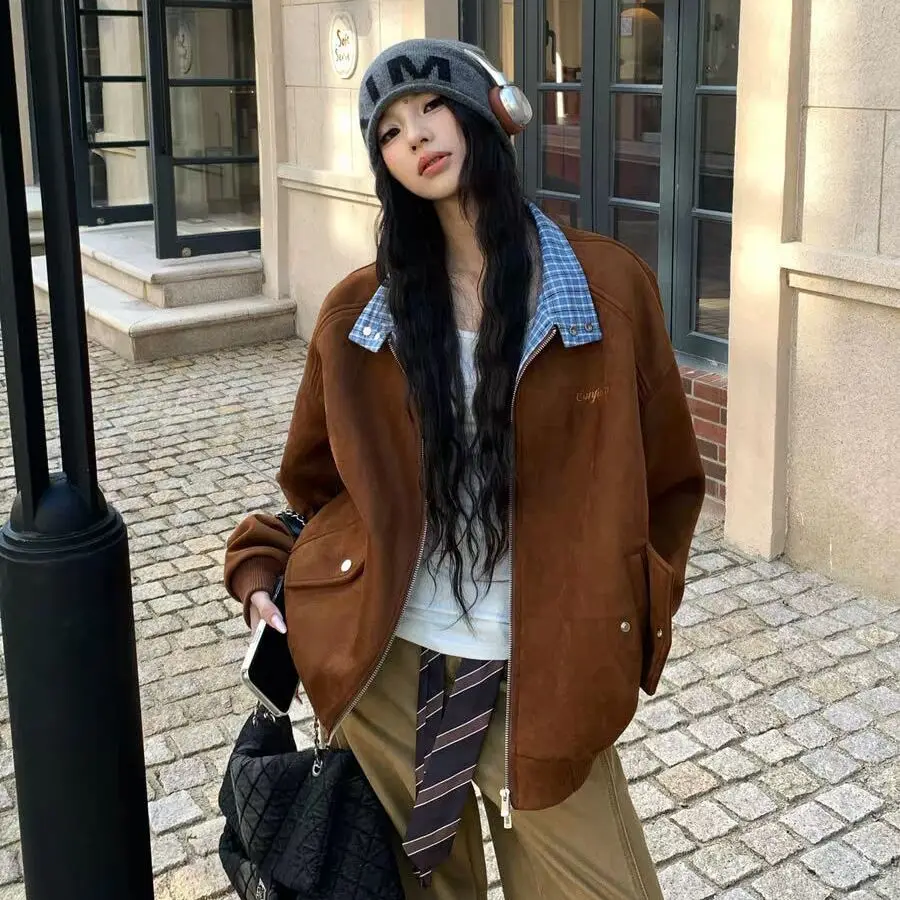 

Коричневая замшевая бейсбольная куртка в клетку, весна-осень 2024, винтажное повседневное женское пальто с воротником свободного покроя