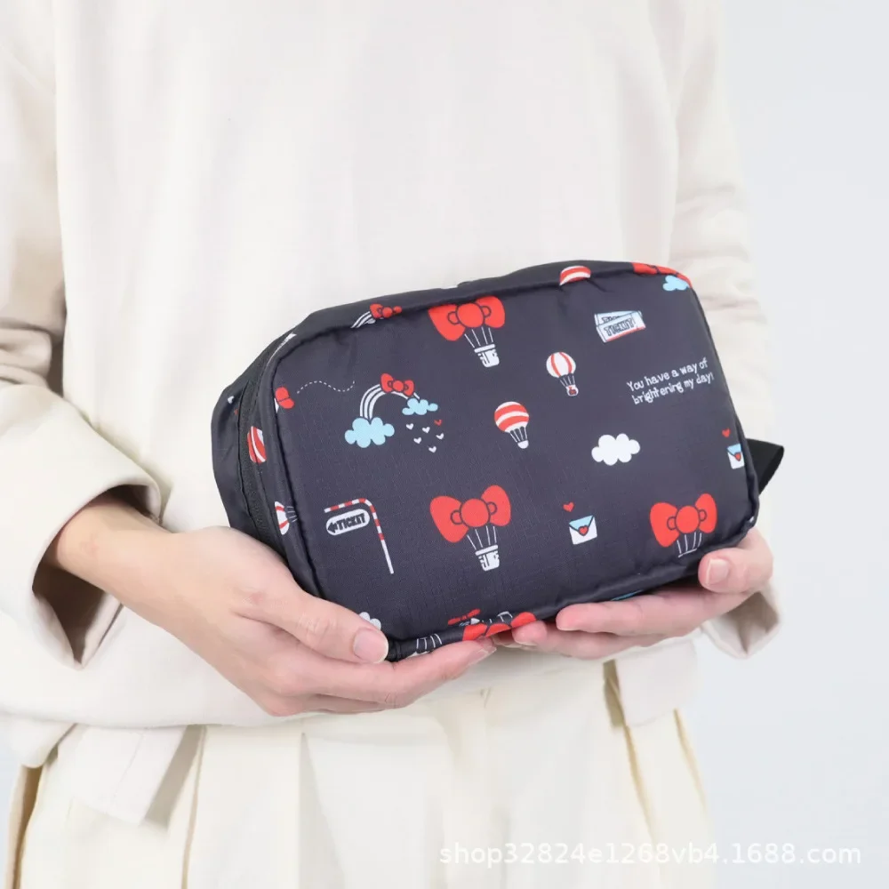 حقيبة غسيل جديدة حقيبة مستحضرات التجميل مرحبا كيتي لطيف أضعاف المحمولة حقيبة مستحضرات تجميل حقائب للمرأة سعة كبيرة التخزين