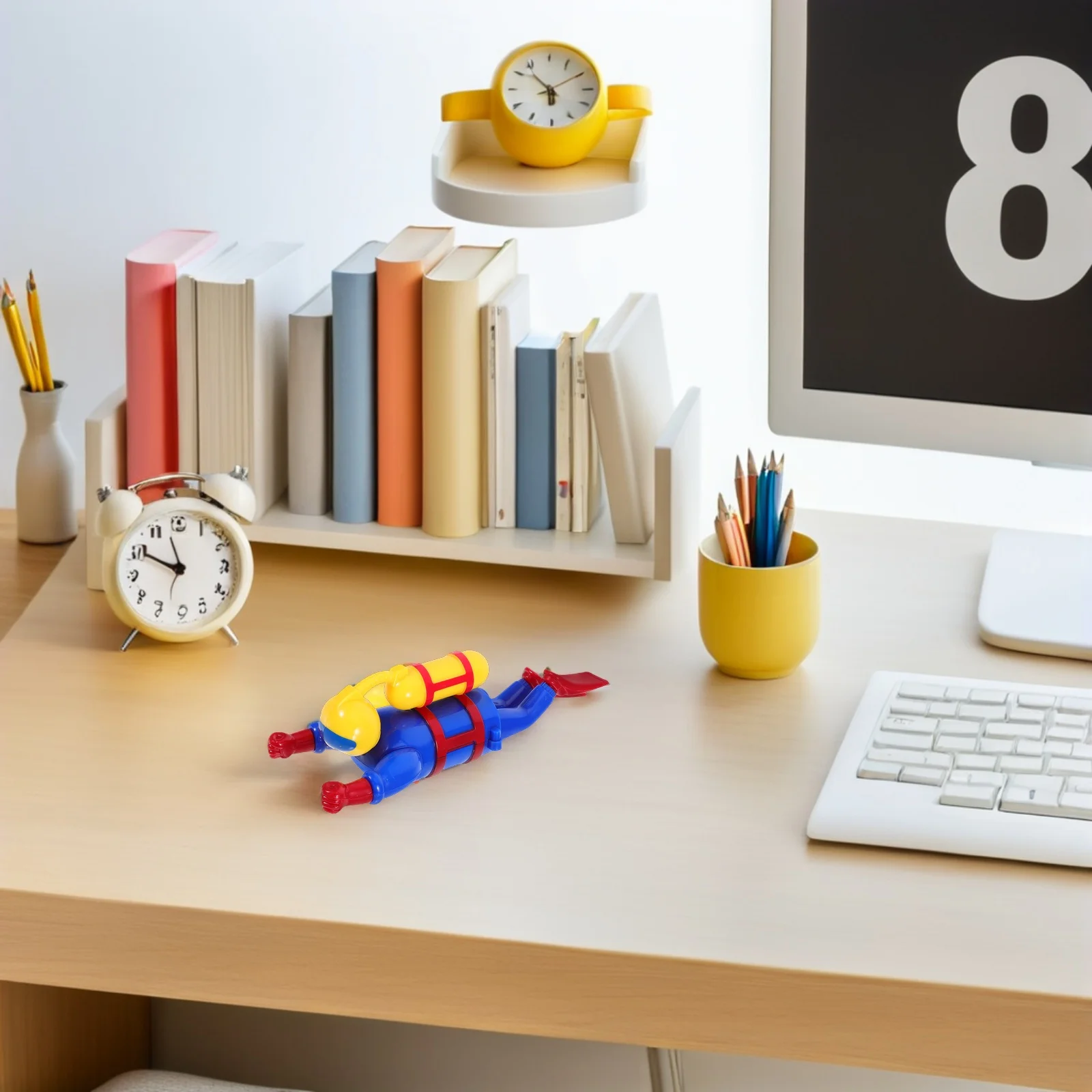 

Plastic Diver Bathtub Floating Clockwork Swim Function Interactive Bath Plaything Perfect Size for Baby Hand Grasp Color