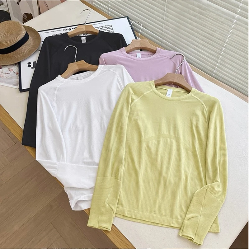 

Women's Slim Fit Long Sleeve Yoga Top Fitness Sports T-Shirt for Autumn Winter Professional Slimming Outdoor Wear