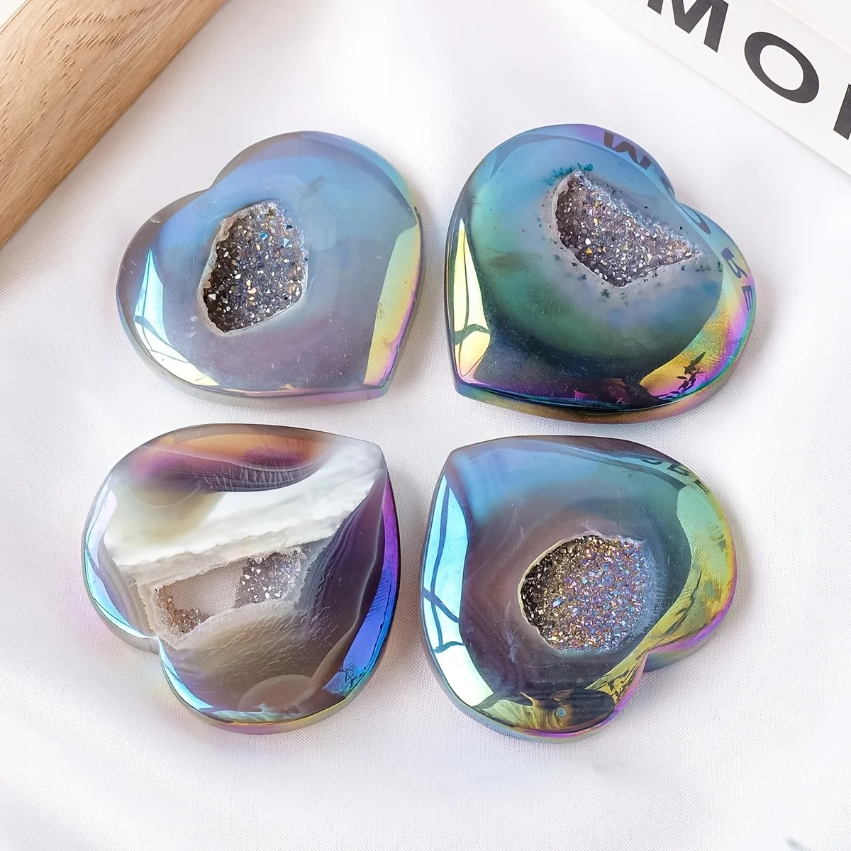 1pc Premium Aura Agate Heart Featuring Beautiful Rainbow Hues, Perfect for Fashion, As a Birthday Present, for Women