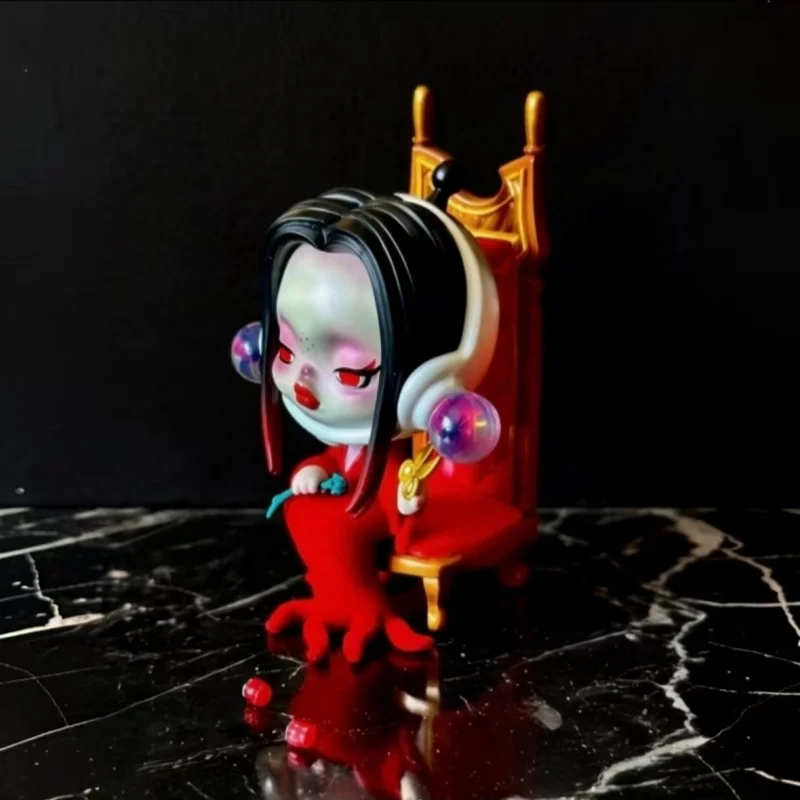

POP MART Skullpanda Addams Family Series Trendy Blind Random Box Toys Mystery Box Guess Bag Action Figure Surprise Gift