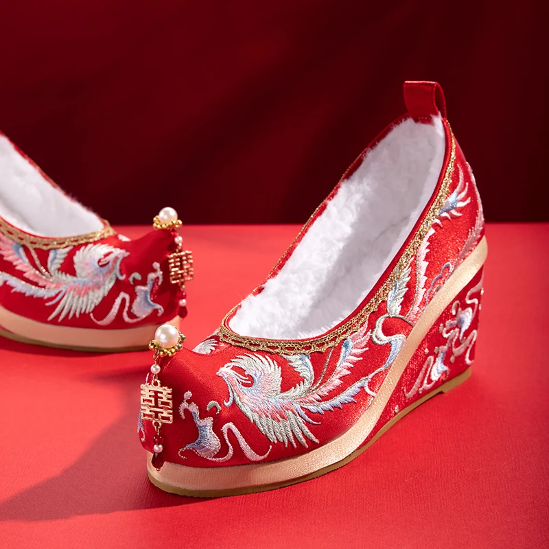 

Handmade Fleece-lined Xiuhe Wedding Shoes Chinese Red Warped Bridal Female Winter