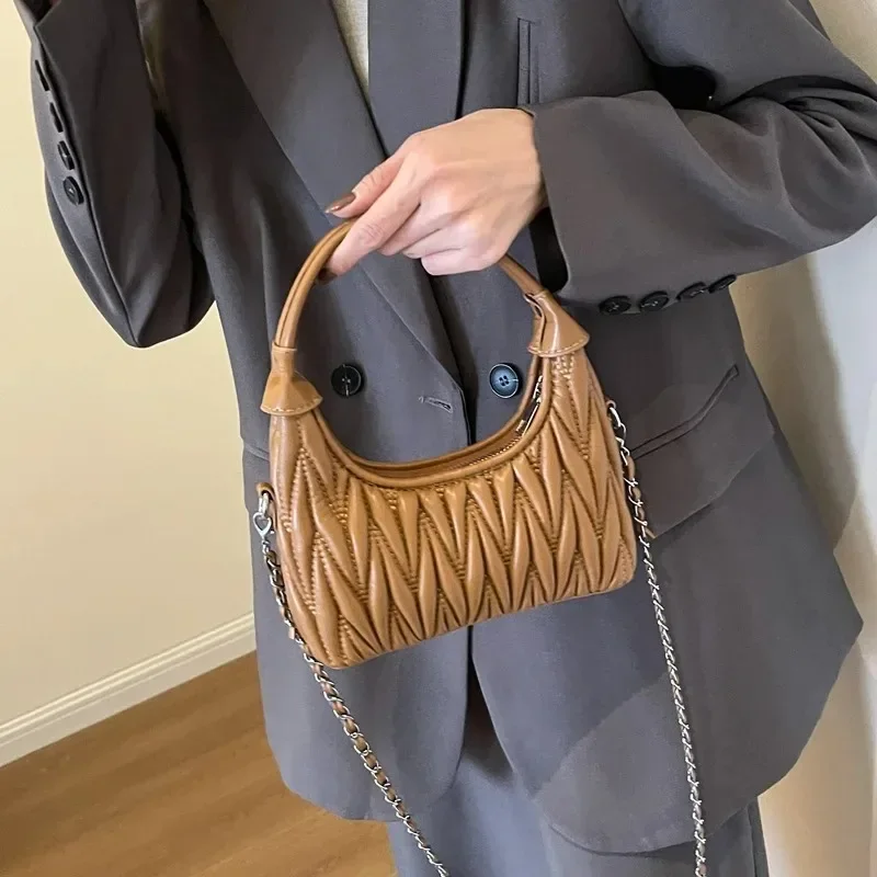 

2025 Women's Chic Minimalist Mini Square Chain Strap Bag - Multi-Carry (Handheld/Shoulder/Crossbody) for Daily Casual