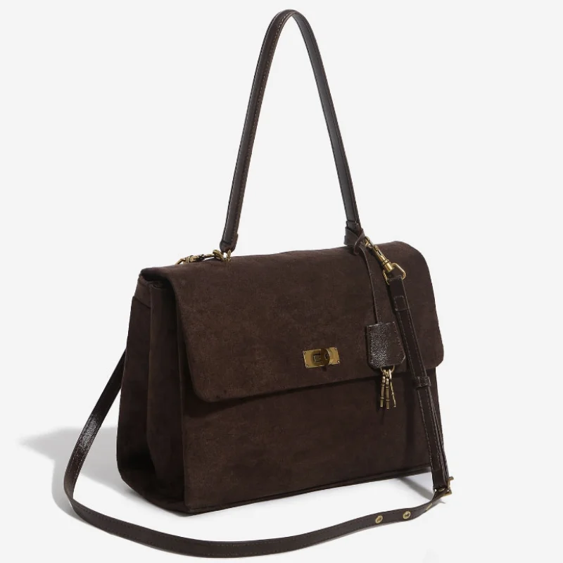 

Branded Women's Frosted Shoulder Bag Winter Luxury High-quality Handbag Large Capacity Flap Crossbody Messenger Bag With Pendant