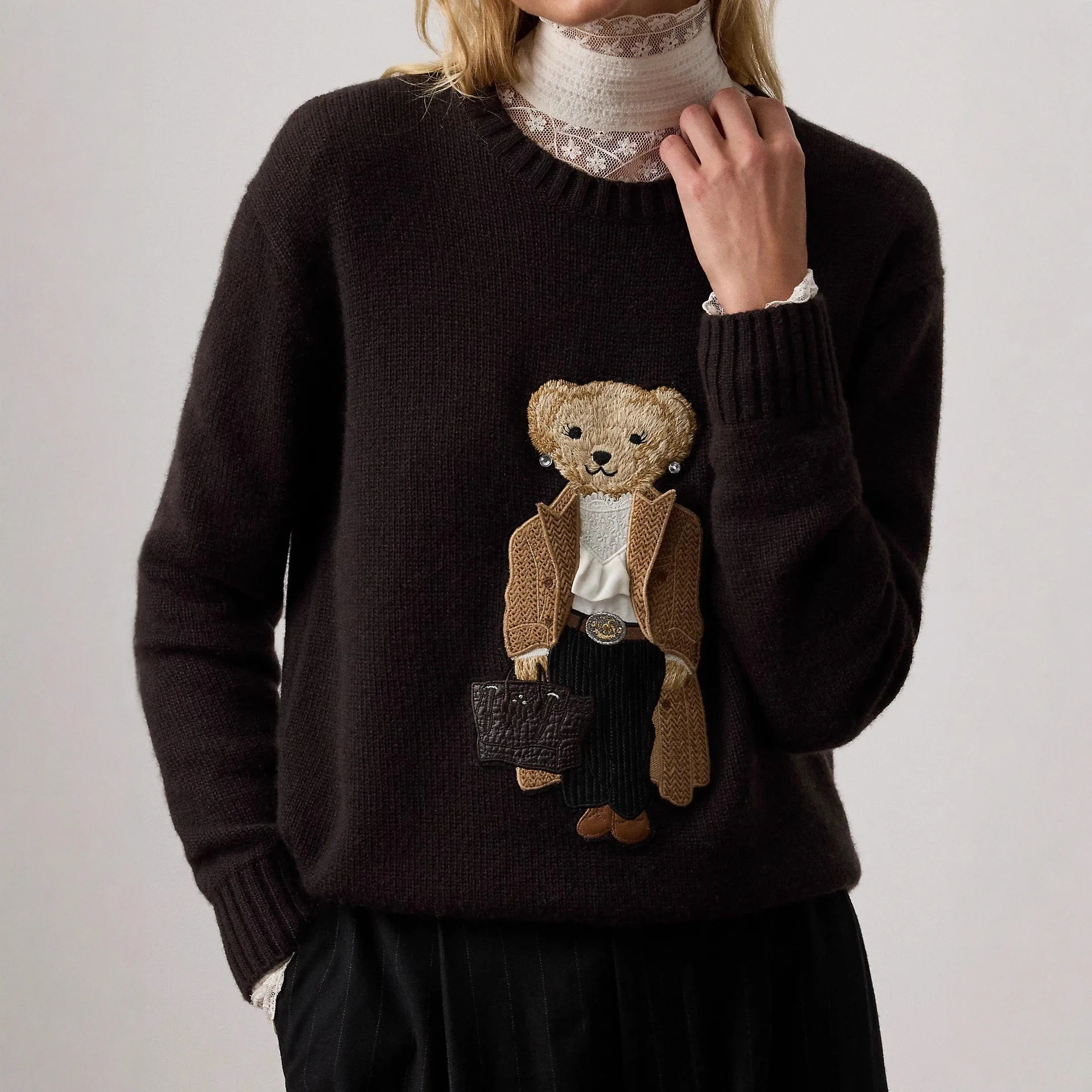 

Женский осенний кашемировый свитер — свободный крой большого размера, мягкий уютный шик, темно-кофейный/черный/белый, повседневная уличная одежда