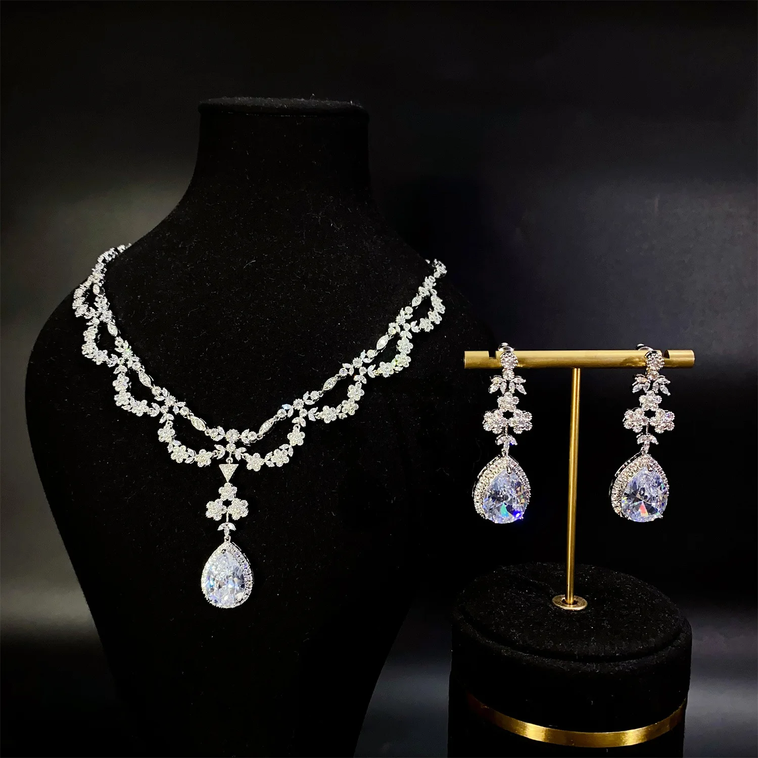

New Elegant Korean Style Double-Deck Zircon Necklace Earring Two-Piece Set Bridal Wedding Accessories Woman Jewelry Sets
