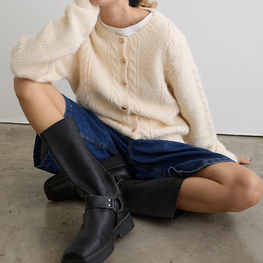 Cárdigan de punto de manga larga de Color sólido a la moda informal para mujer, cárdigans ligeros con botones y cuello redondo