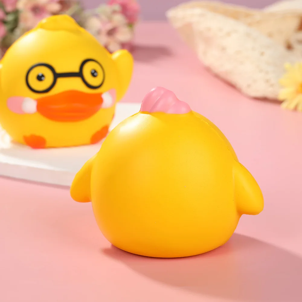 Kawaii Cartoon Gelbes Huhn Squeeze Toys Plushie Slow Rebound Dekompressionspuppe Stress Release Cute Release Angstspielzeug