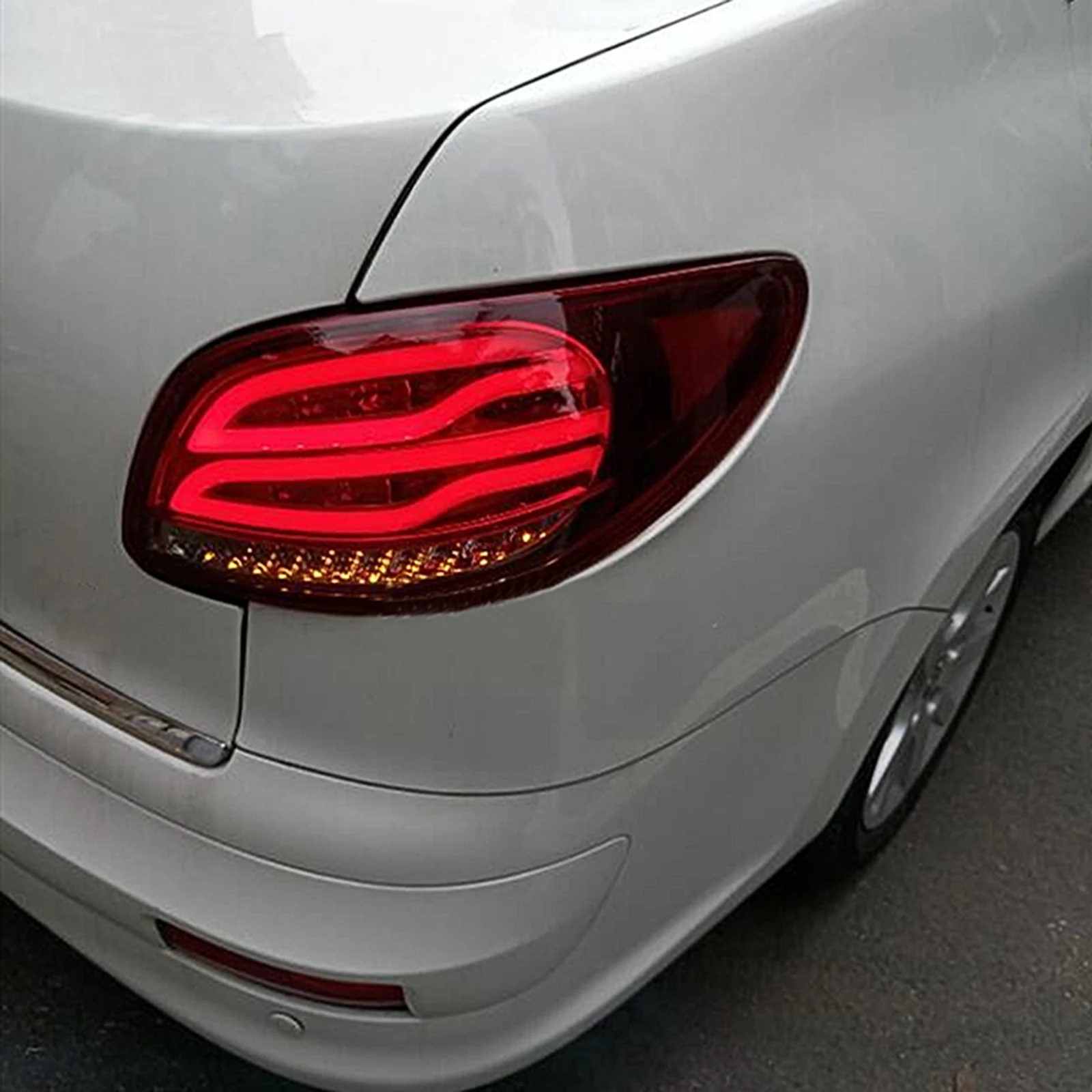 

For Peugeot 206 1998-2010 206CC Rear Taillights LED Tail Light Lens Taillamp Brake Light Turn Signal Lamp Car Accessories