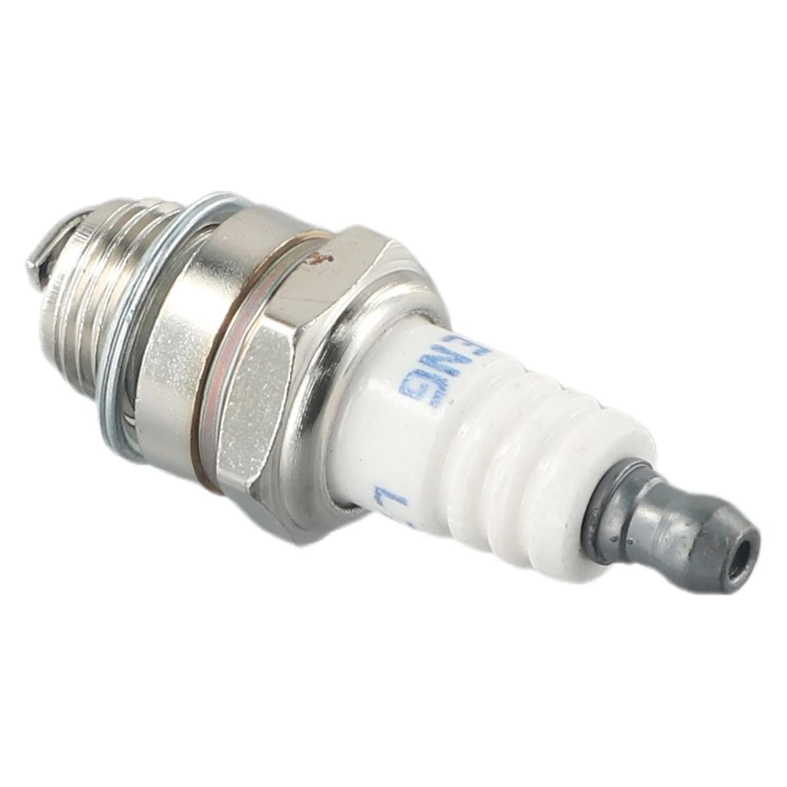 Lawn Mower Parts Sparkle Plugs Garden Accessories Easy Installation Fits Most Engines / Generators Standard Ignition