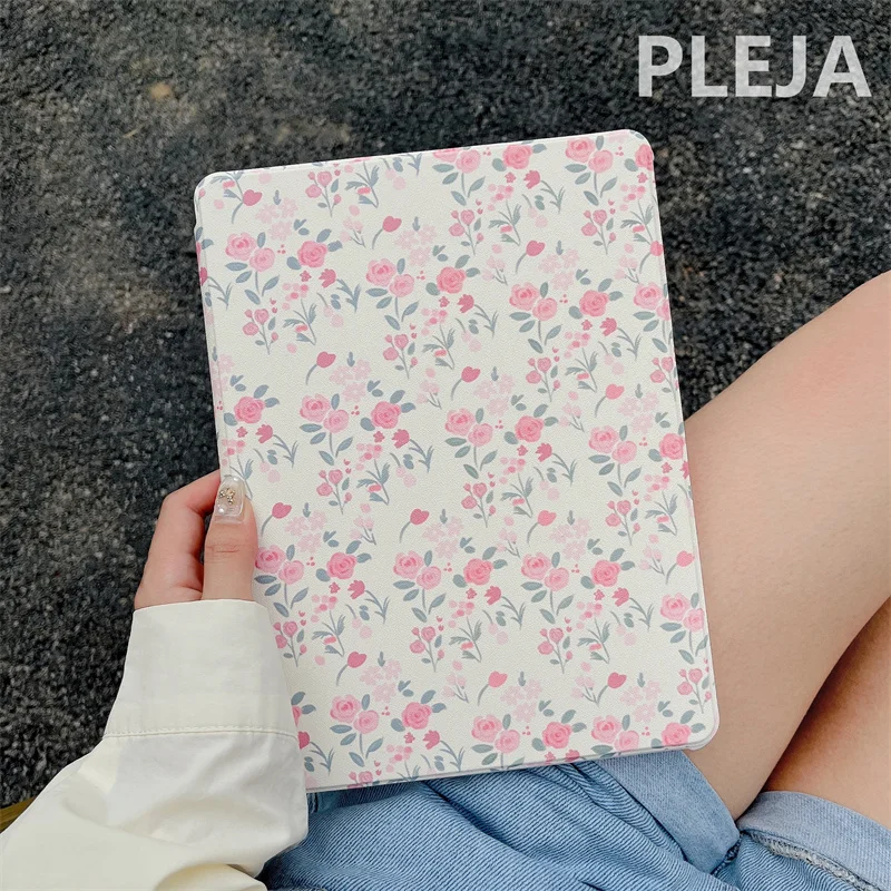 애플 아이패드 프로 10 2022 에어 5/4 10.9인치 패션 가죽 충격 방지 케이스 프렌치 로즈 플라워 큐 보호 케이스 10.9/9.7/10.5/미니 6 11인치 커버 및 연필 슬롯 홀더