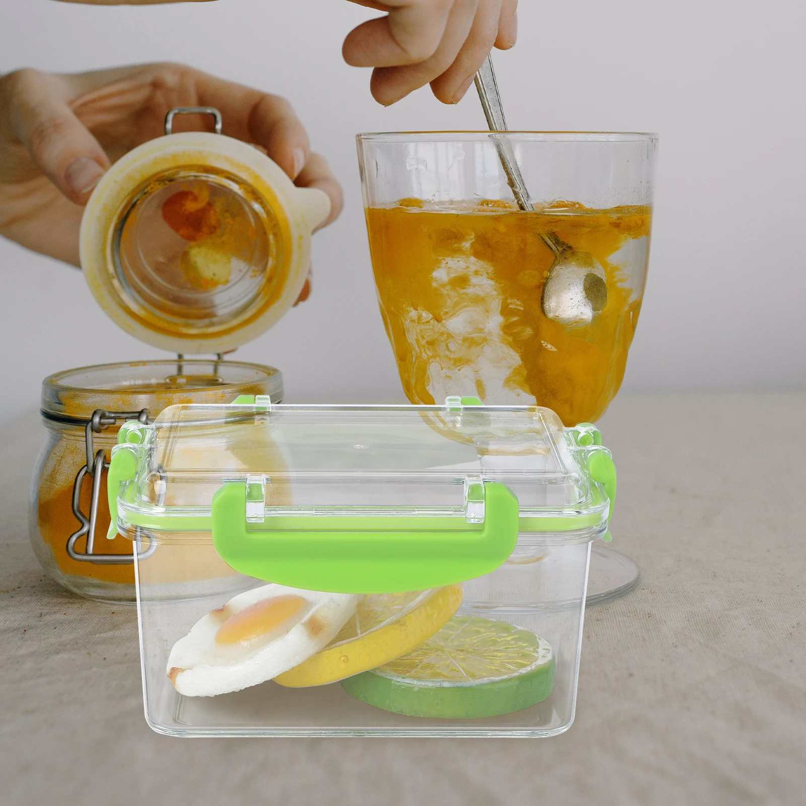 

1pc Sealed Storage Box Transparent Plastic Snack Container Kitchen Food Container With Lid For Fruits Vegetables Refrigerator