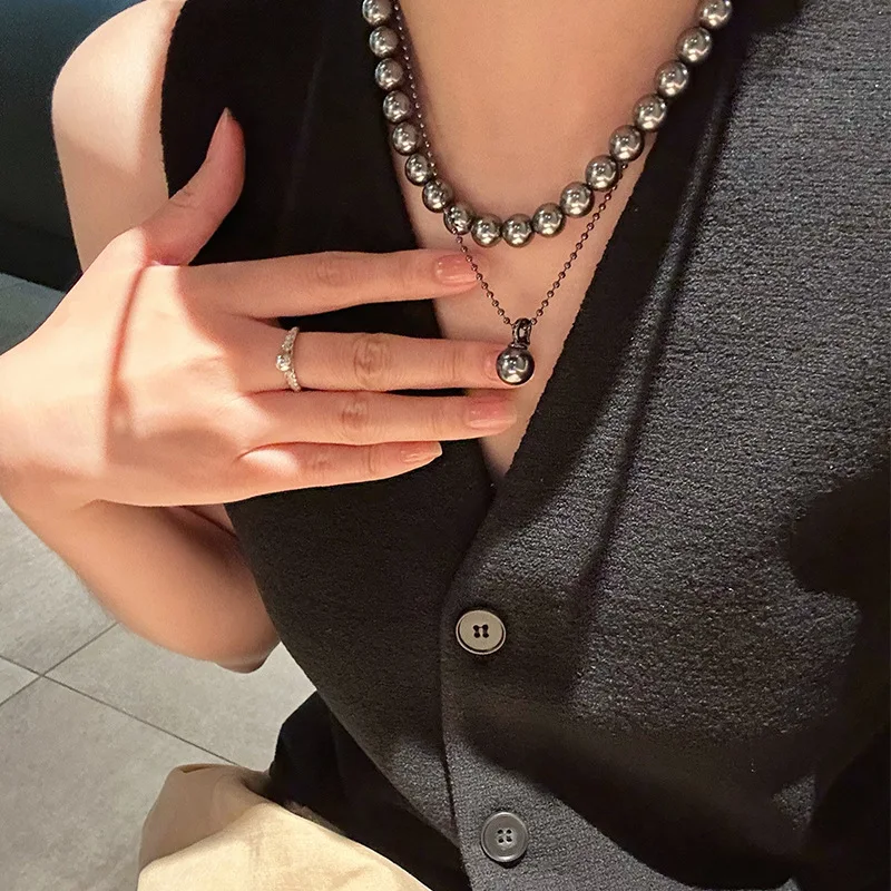 

Classic couple hip-hop style round luster black pearl necklace women's High quality collar chain stackable party jewelry