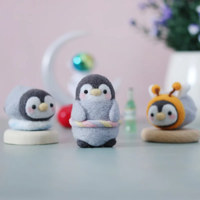 Non-finished Products Poke Wool Felt Handmade DIY Plush Doll Cartoon Cute Bee Little Penguin Material Kit Beginner Plush Toys