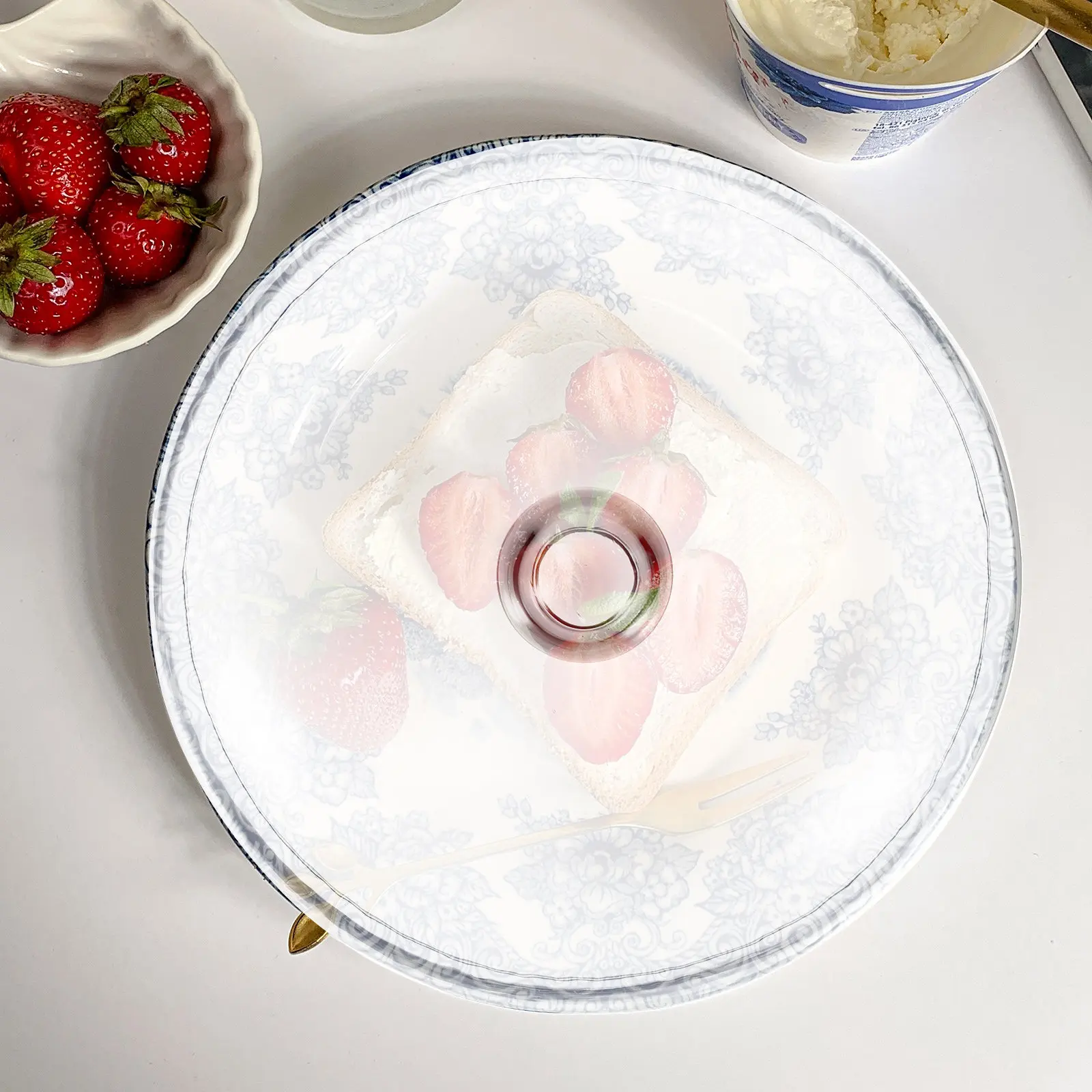 

Glass Cake Dome Practical Food Cover for Home Use Safe Healthy Material for Desserts Cakes Snacks Protection