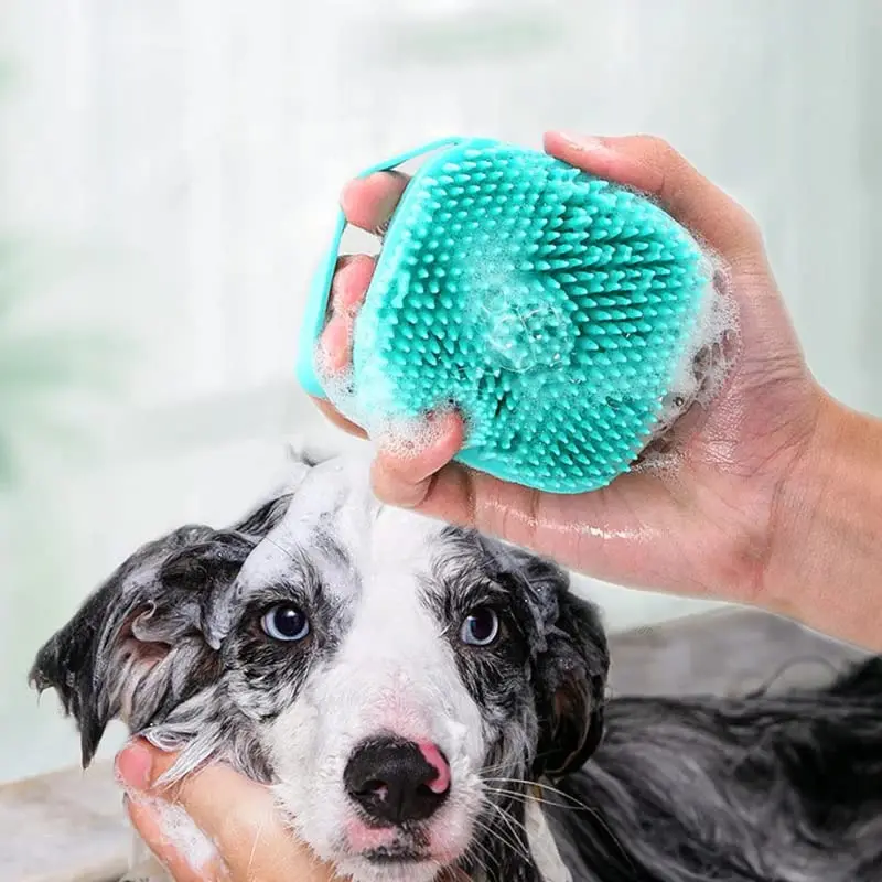 Bademassagebürste für die Tierpflege mit Seifen- und Shampoo-Spender, weiche Silikonborsten für lange, kurzhaarige Hunde, Katzen, Dusche