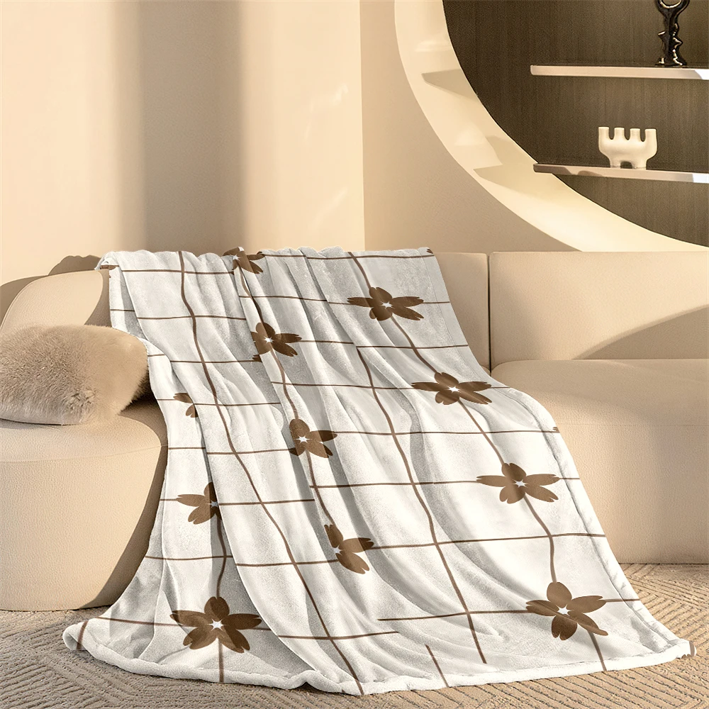 Cream Brown Grid Flowers Lightweight Flannel Blanket Breathable Cozy Throw Blanket for Spring Summer Sofa Bed Air Conditioning