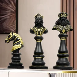 Resin Statue of Chess for Living Room Decoration Statue of King Knight Queen Home and Office Desktop Accessories Object Item 1Pc