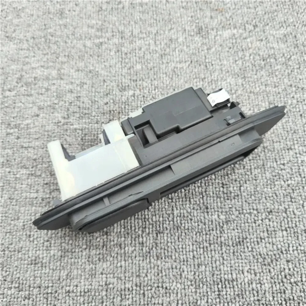 Car Trunk Release Switch Rear Luggage Door Control Button for Mercedes Benz E S Class W213 E200 E260 E300L W223 S450 S480L S500