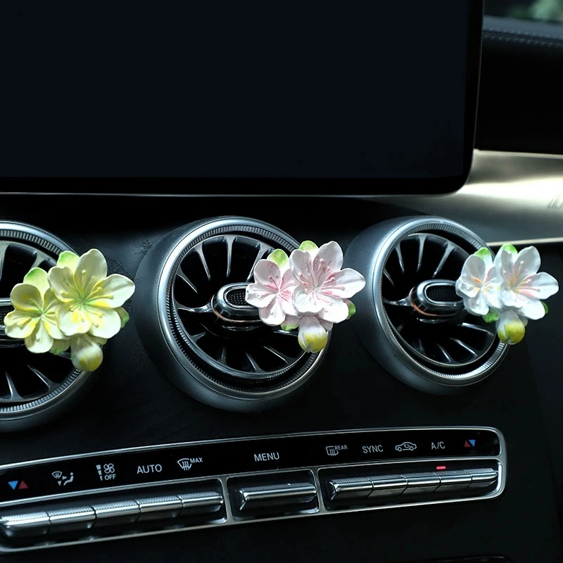 1Pc Car Perfume Clip - Flower Air Outlet Decoration, Aromatherapy Gypsum Tablets with Essential Oil Car Air Freshener view 4