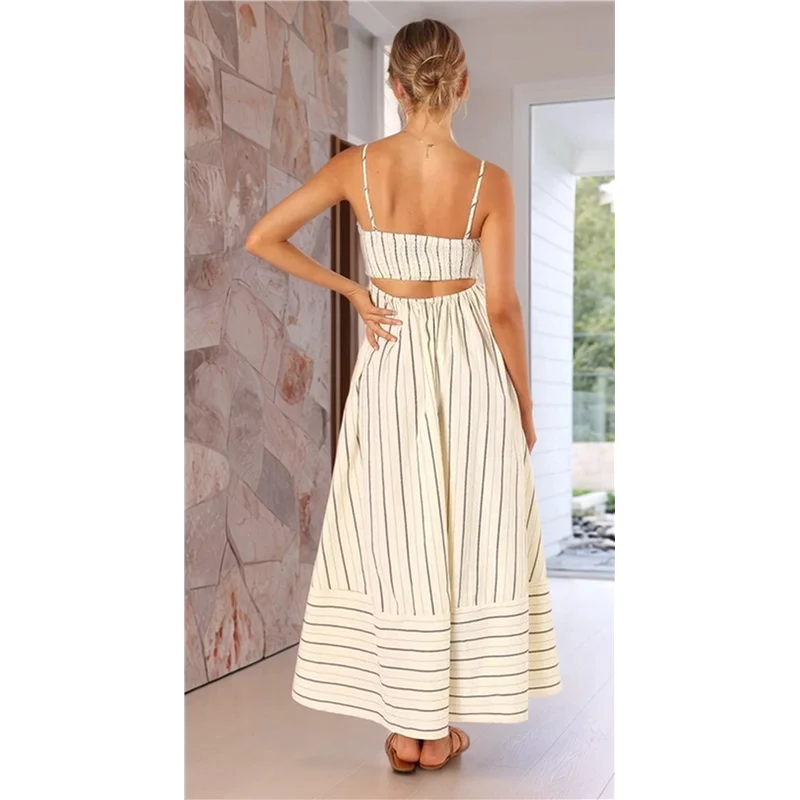 ใหม่-ผู้หญิงลายกลับ Smocked Maxi ชุดสปาเก็ตตี้ตัด Flowy Swing ชุดยาว