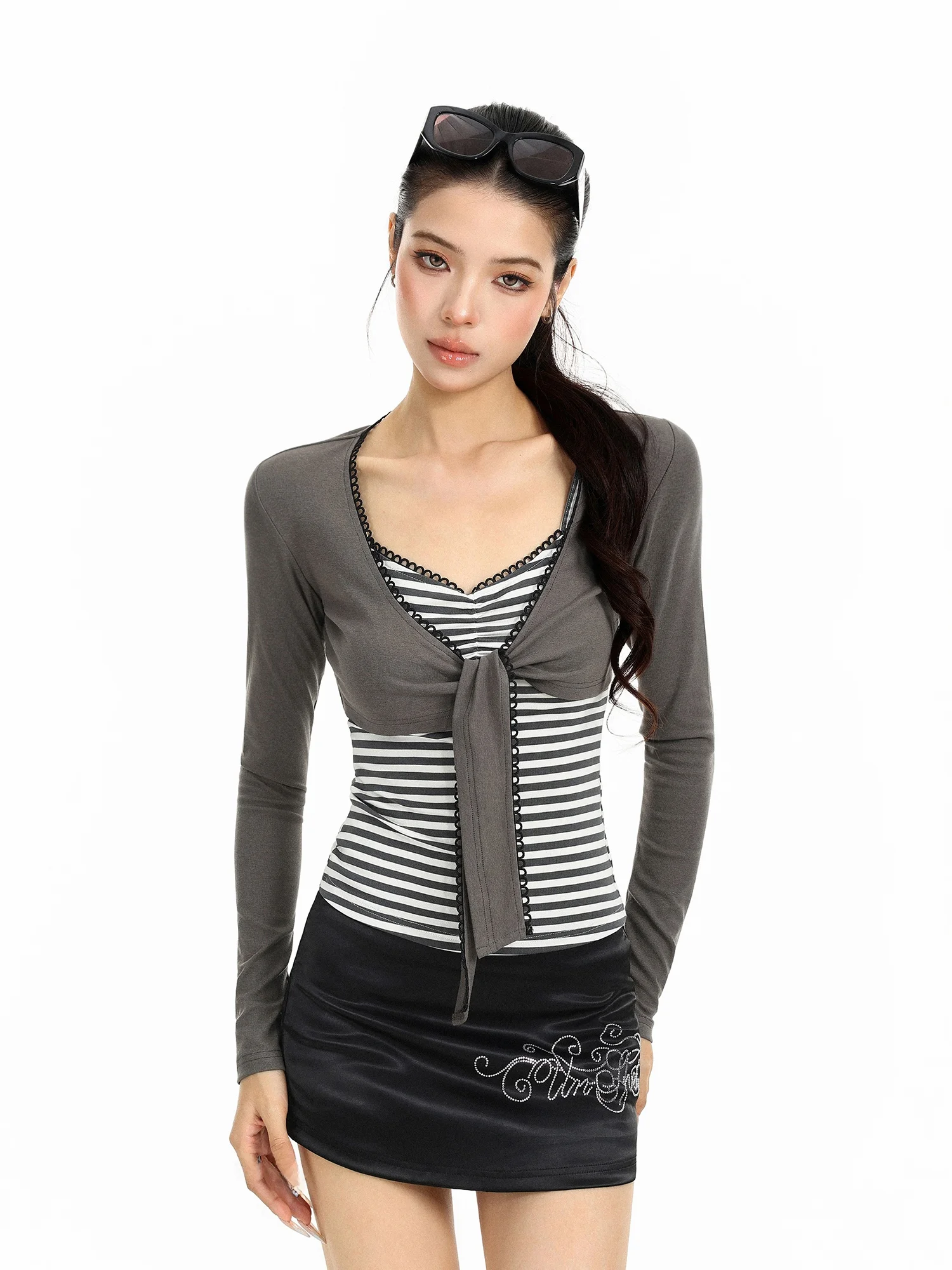 Women's Slim Fit Long Sleeve T-Shirt Set with Strap Vest Sun Protection Two Piece Set Breathable Skin Friendly Daily Wear