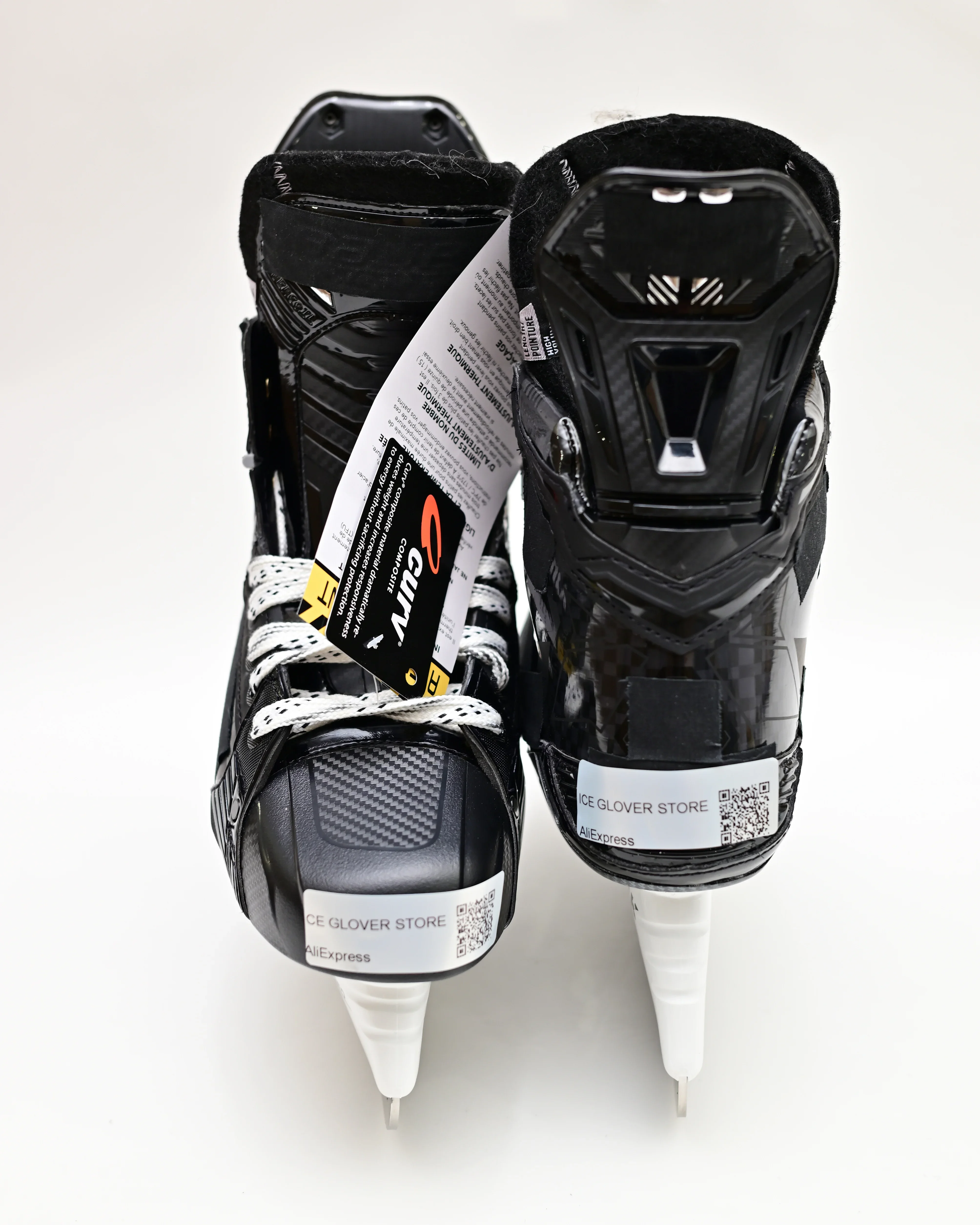 Forme thermique Moulage thermique Hockey Skate Curv Lame en acier composite Véritable hockey sur glace en fibre de carbone Performance personnalisable adaptée à la lumière