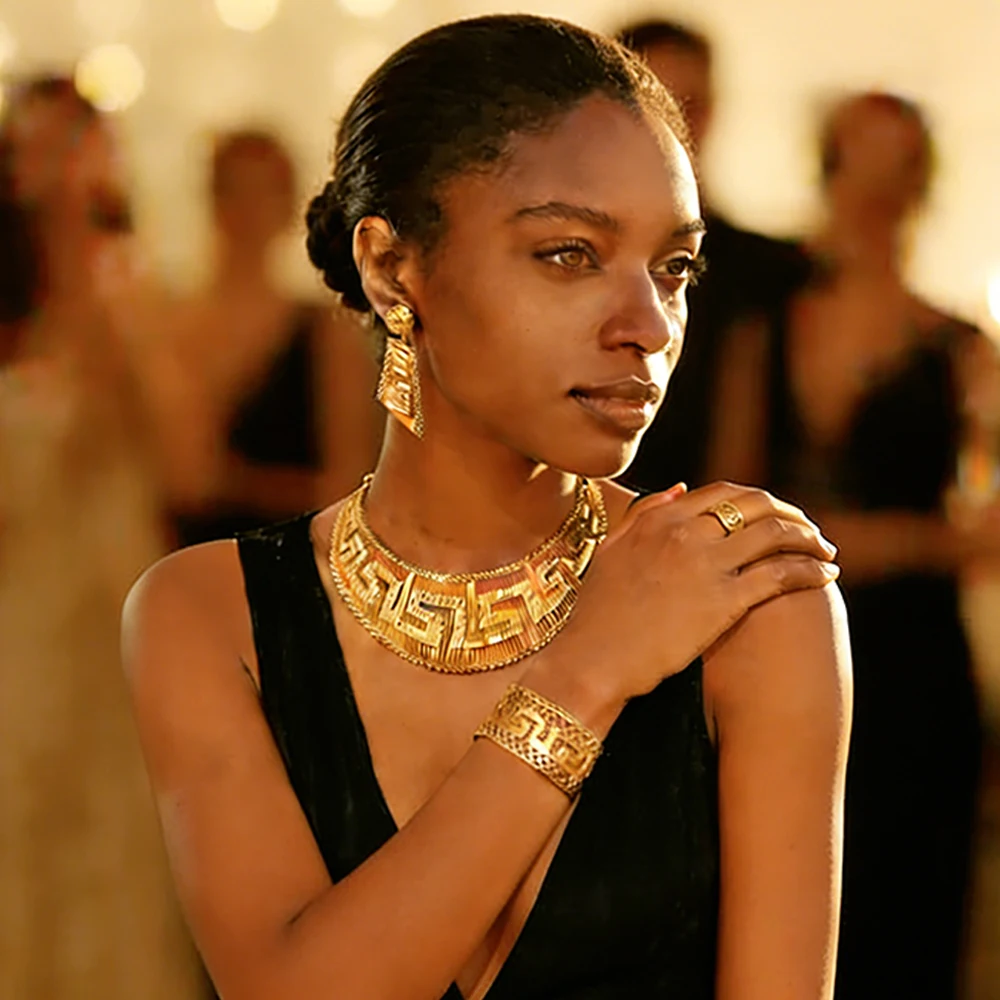 

Classic Gold Color Necklace Earrings Bangle Ring Large Jewelry for Ladies African Luxury Women's Jewelry Sets for Daily Wear