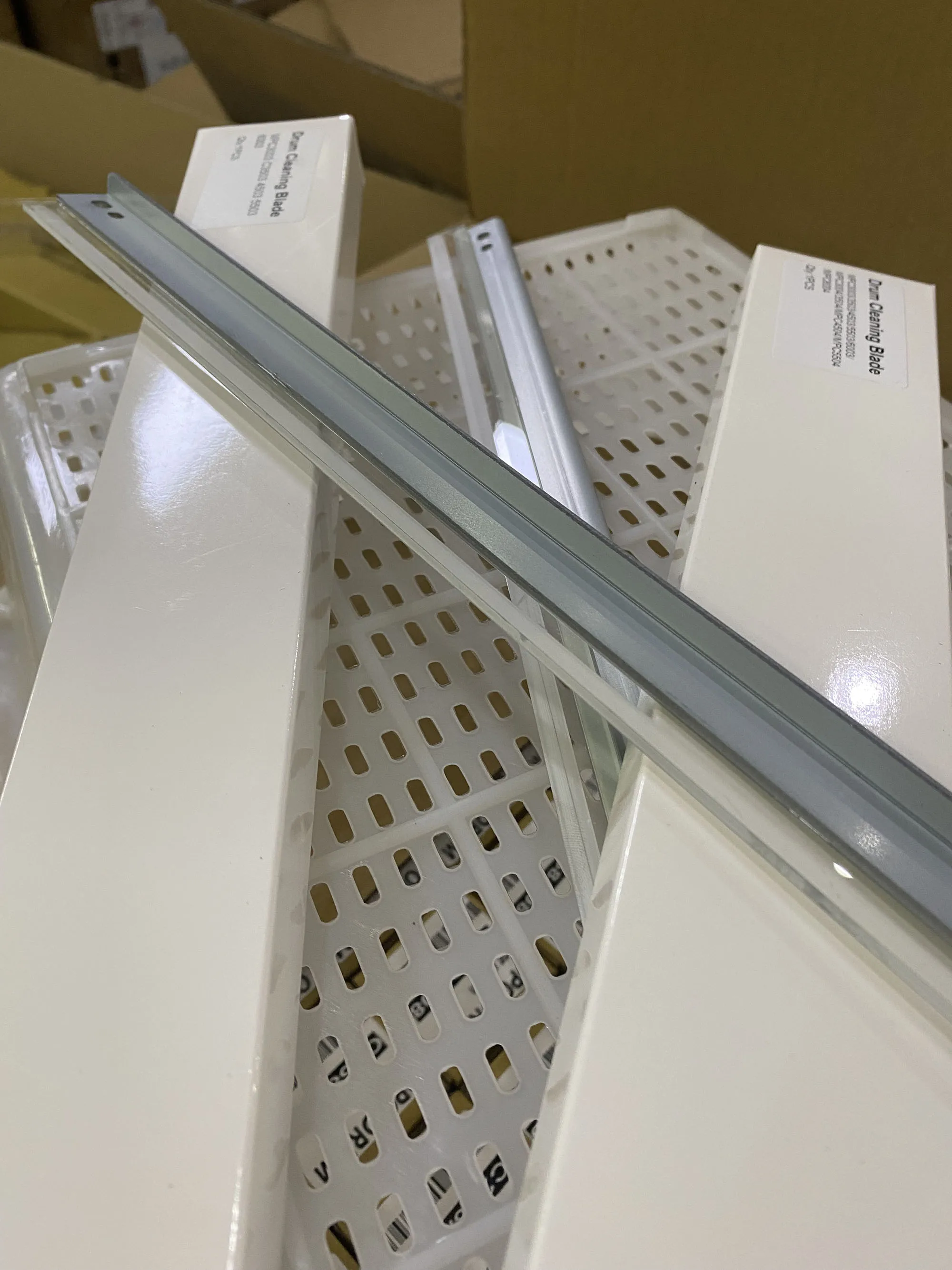 

4 шт. совместимые щетки стеклоочистителя MPC 3003 4503 5503 лезвие для чистки барабана копировального аппарата для Ricoh MPC3003 MPC3503 MPC4503 MPC5503 MPC6003