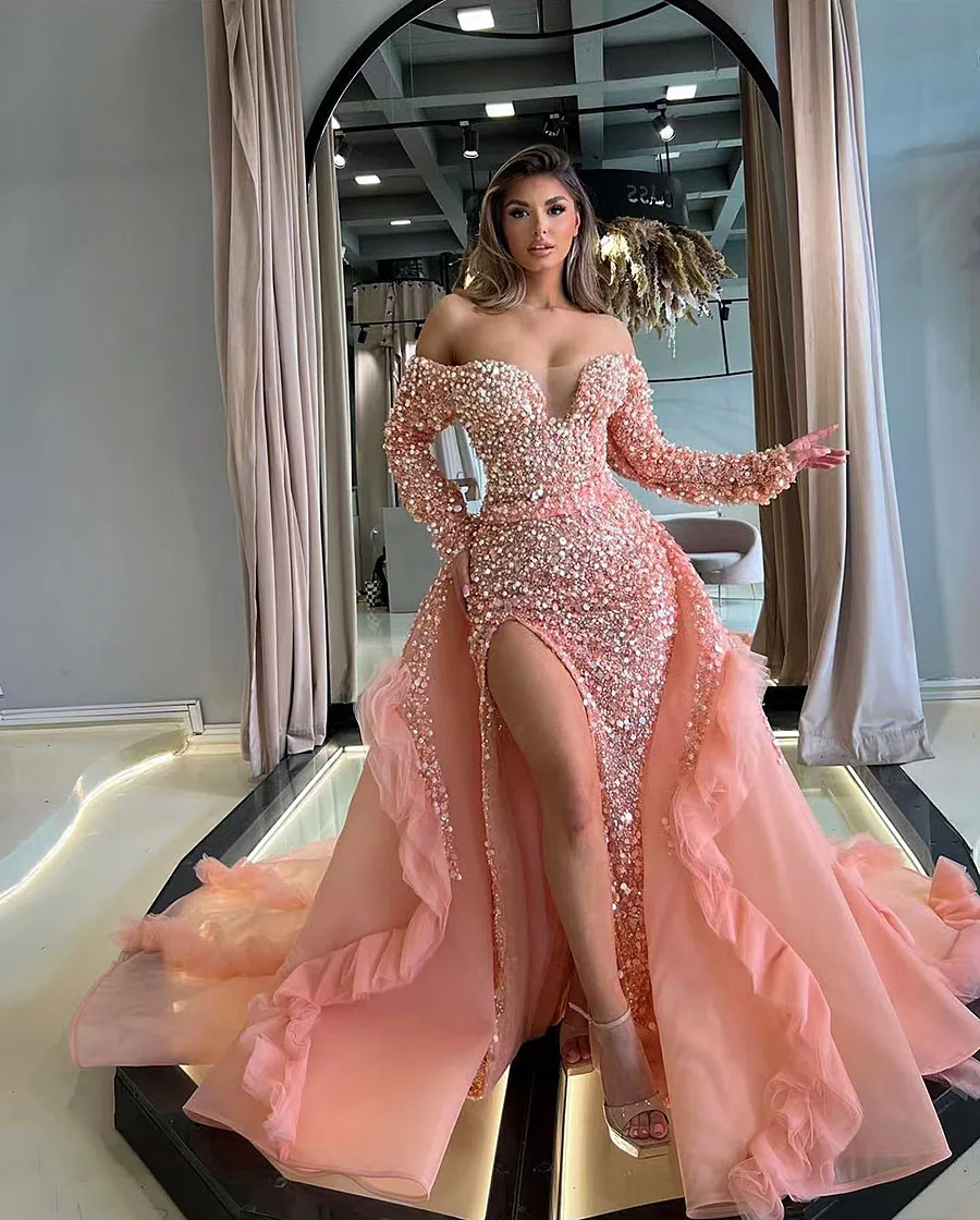 

2025 Women Evening Dress Sparkling Pink High Back Long Sleeve Pearls Wedding Party Gowns With Overskirts Dubai Formal Prom Dress