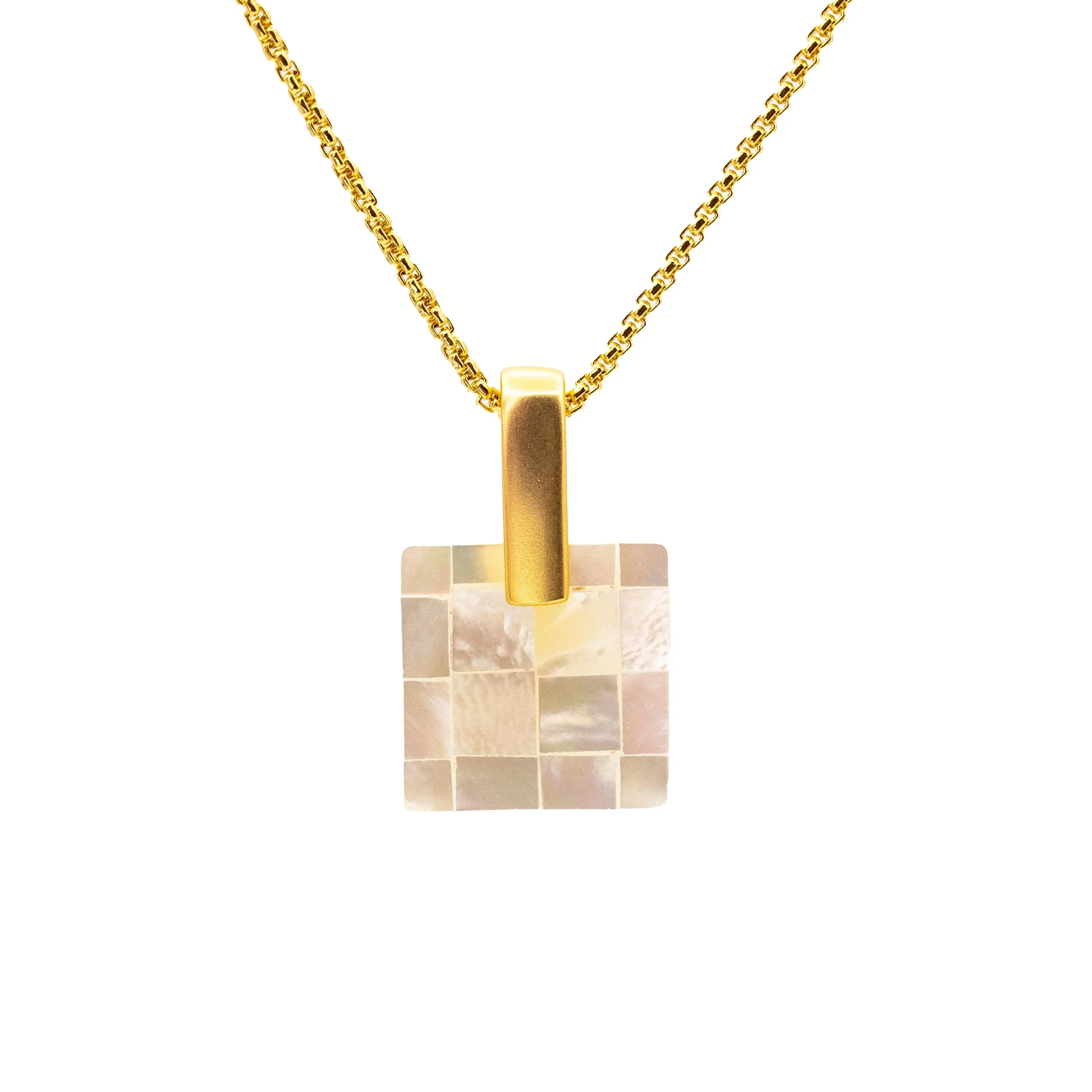 Pure hand-stitched natural fritillion square necklace gentle luxury luxury high-end copper plated 18K gold luxury dinner