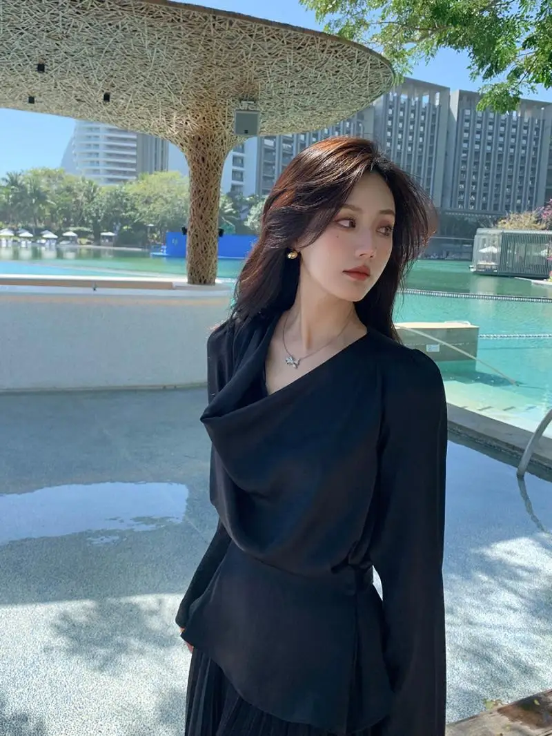 

Gagaok French Style Long Sleeved Shirt Petite Women Early Spring 2026 New Style Hanging Tie Waist Cinching Show Slim Chic Top