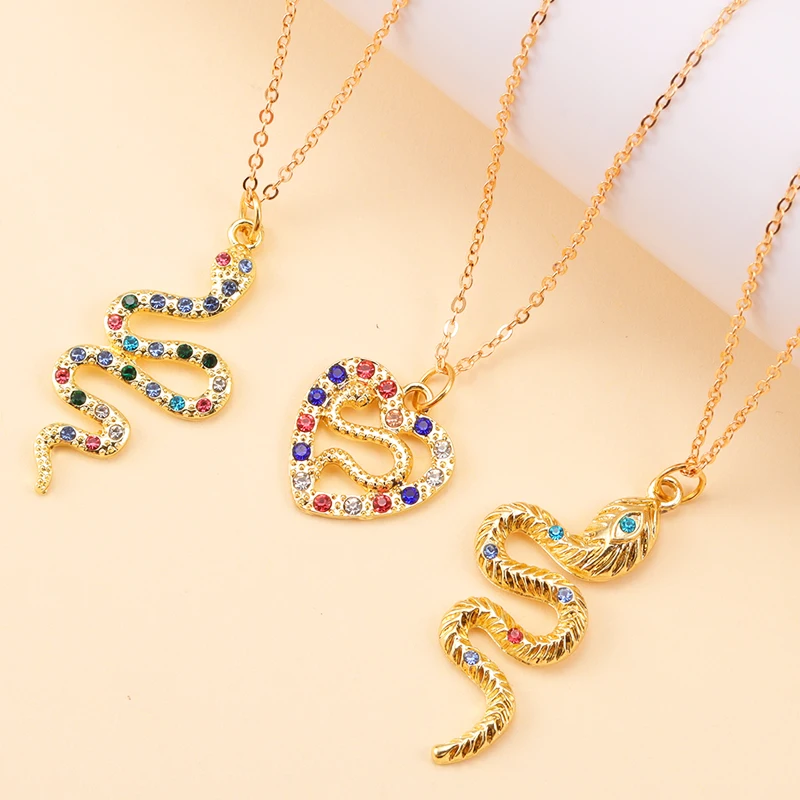 

2023 Trendy Luxury Rhinestone Snake Pendant Necklace Vintage Goth Animal Necklaces For Women Party Jewelry Accessories Gifts