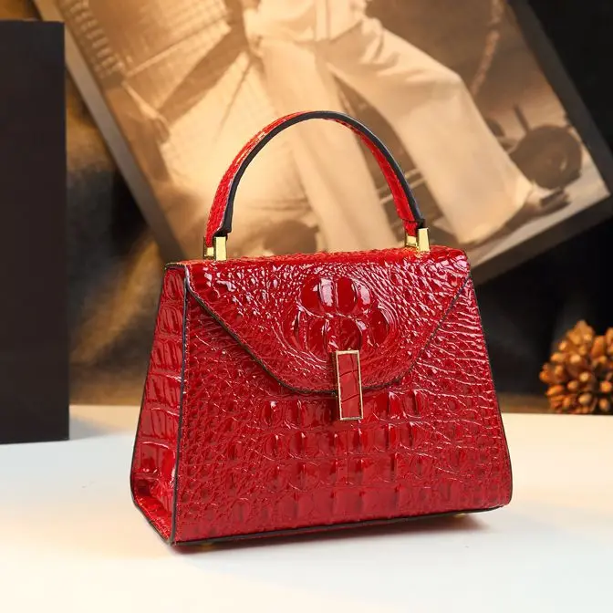 Luxury Designer Brand New Cowhide Fashion Crocodile Print Handbag Women\'s Casual Crossbody Shoulder Bag Hot Sale Free Shipping