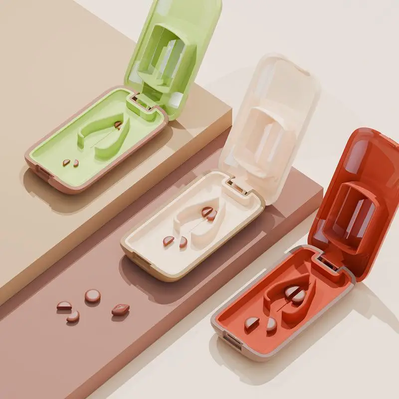 Portable Pill Cutter With Sharp Cutting Blade And Dustproof Lid Perfect For Daily Use Travel Outdoor Pills Splitter For All Size