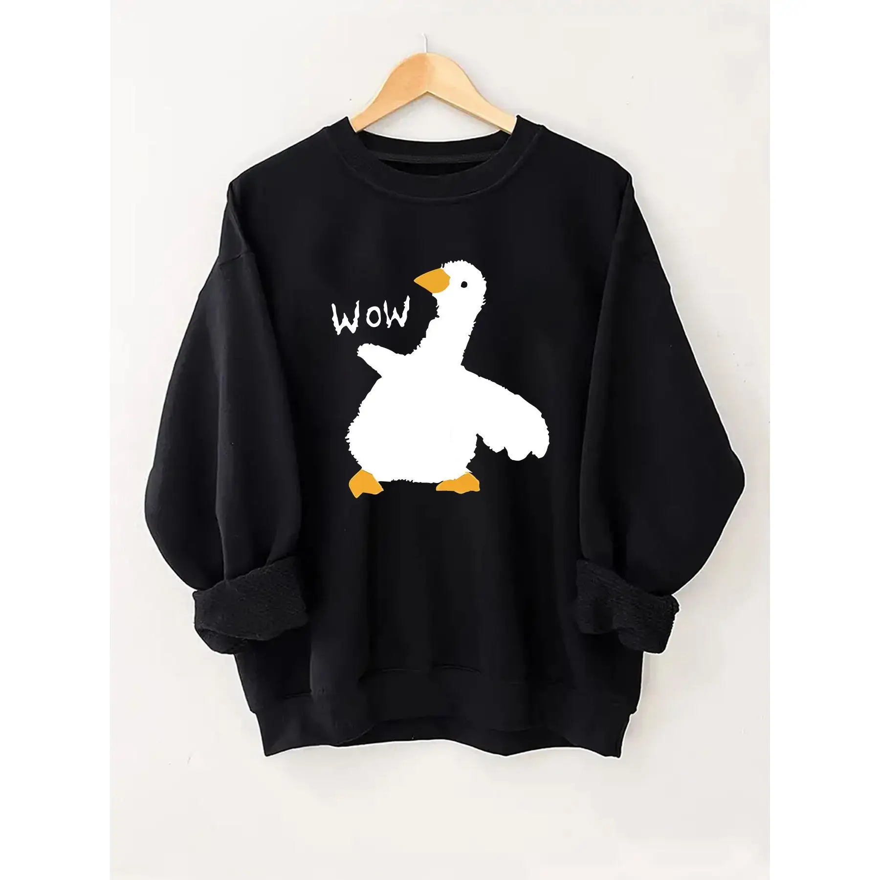 

Funny WOW Goose Graphic Sweatshirt for Women, Untitled Goose Game Vibe Crewneck Pullover, Cute Animal Print Top