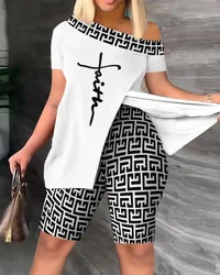 2023 Verão Moda Impressão Two Piece Set Mulheres Casual Off Shoulder Split Shorts Two Piece Suit Mulheres Outfits Branco