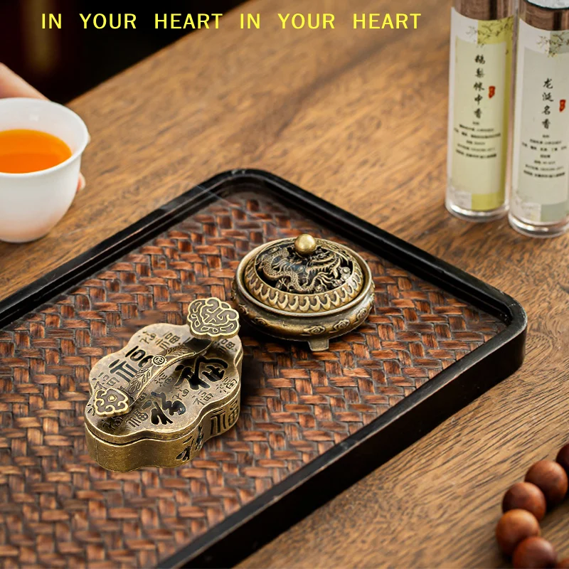 【X】Mini Sandalwood Censer Incense Burner Home Decoration Vintage Alloy Incense Burner Stick Holder Three Legged Hollow Out