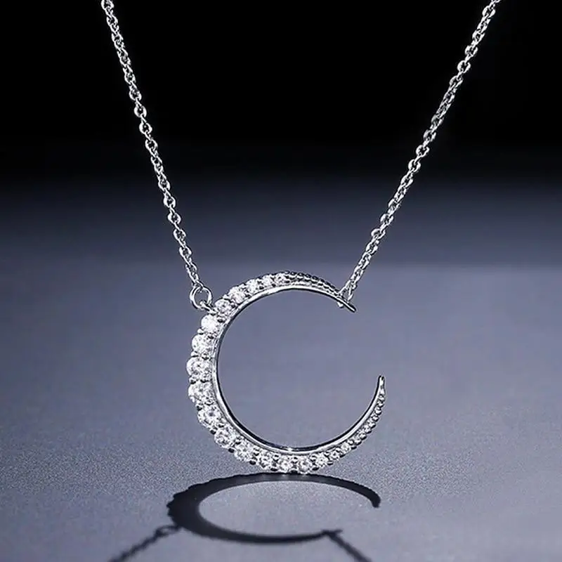 Huitan ästhetische Mond Halskette für Frauen Silber Farbe Phantasie Geburtstags geschenk Zirkonia trend ige Hals Accessoires weiblichen Schmuck