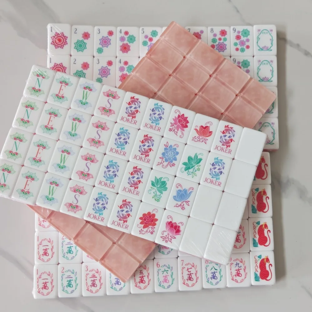 

Pearl Pink Portable American Mahjong Set 160 Tiles 4-Layer Acrylic Luxury Mah Jongg for Surprise Gifts Party Home Entertainment
