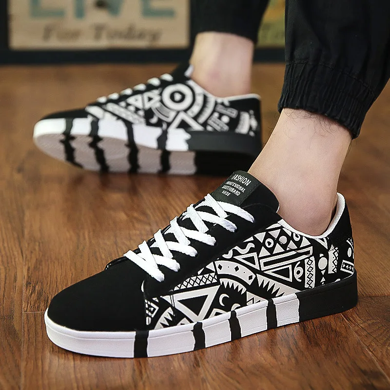 Spring New Men Casual Shoes Trendy Shoes Men Canvas Shoes Korean Style Sports Trendy Student Sneakers Men Shoes