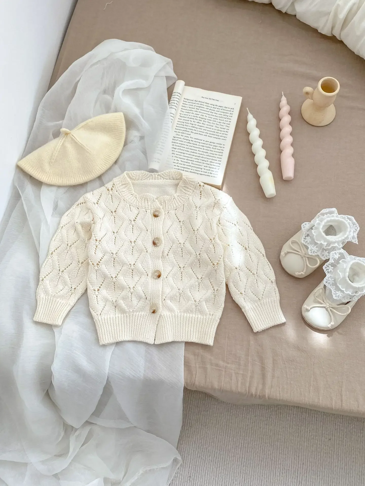 New Baby Girl Autumn Sweater Coat Hollow Knitted Air Conditioner Set Solid Cardigan Shorts Two Piece Set