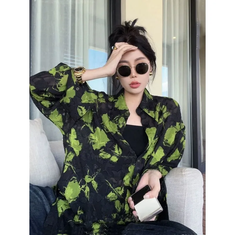 Damska odzież Francuska retro luźna koszula w kwiaty Letnia nowa moda Bluzki Styl Ochrona przed słońcem Szyfonowa bluzka